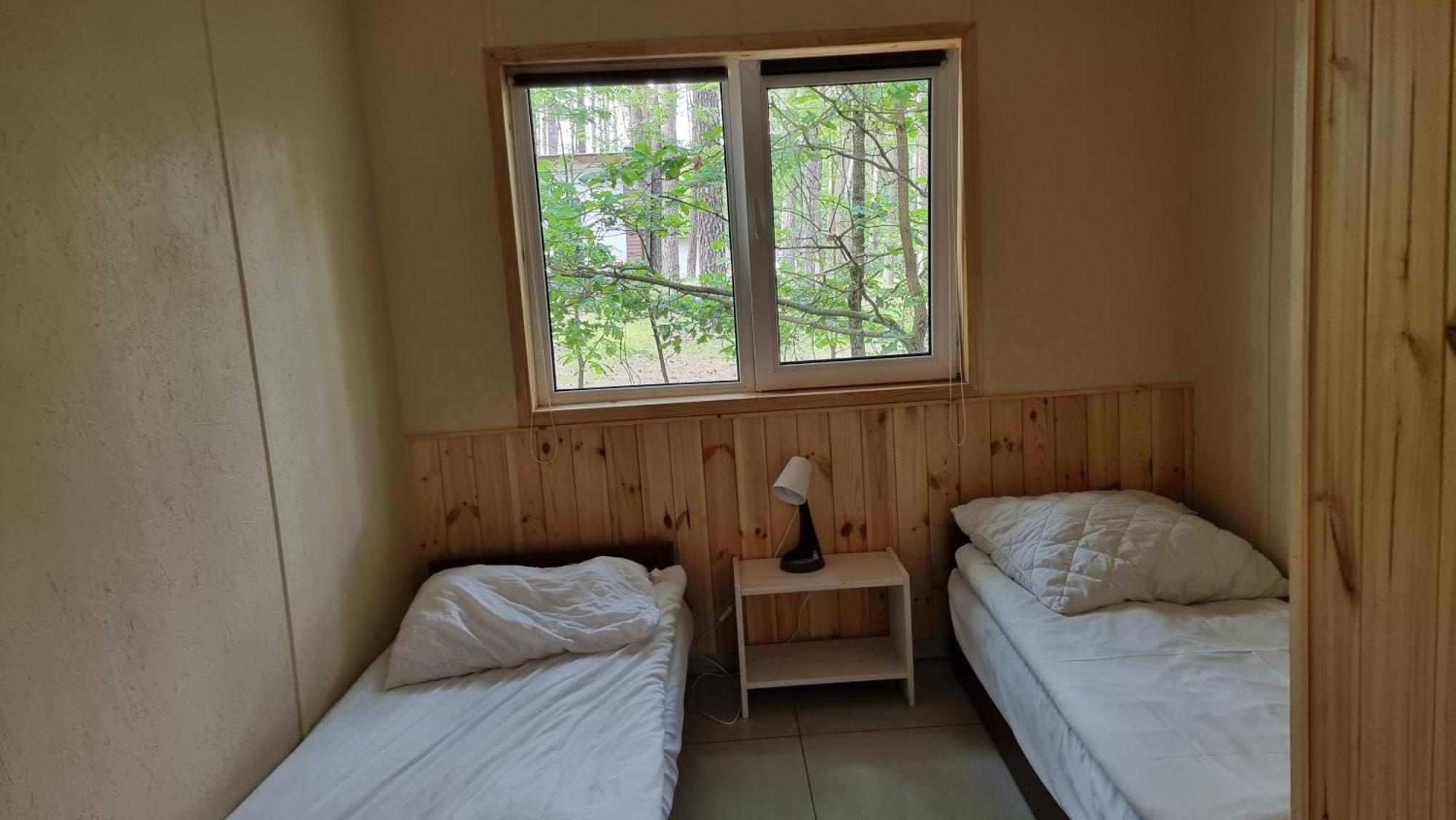 Osrodek La La Las - Domki Letniskowe W Lesie Nad Jeziorem Bytnica Rom bilde